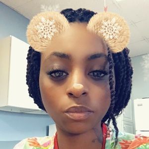 Meet your Posher, Krystal